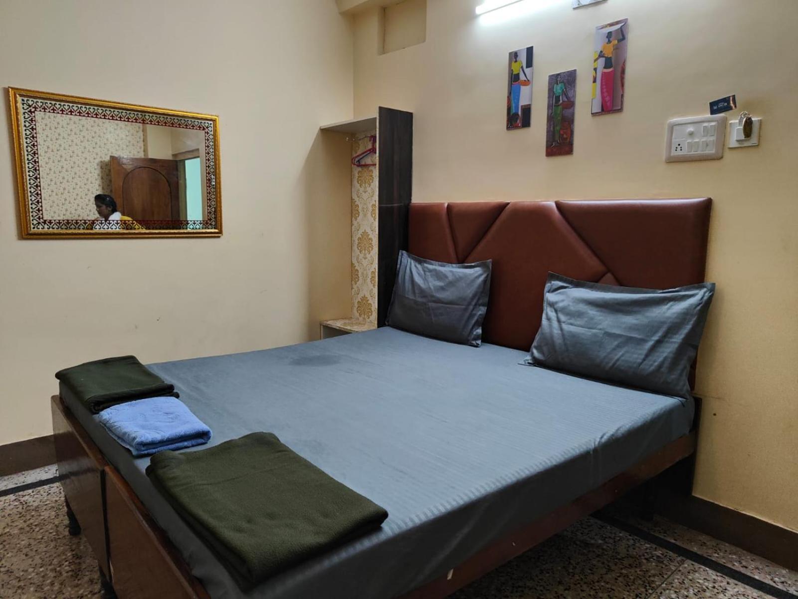 Hotel Hcb Brahmapur Pokoj fotografie